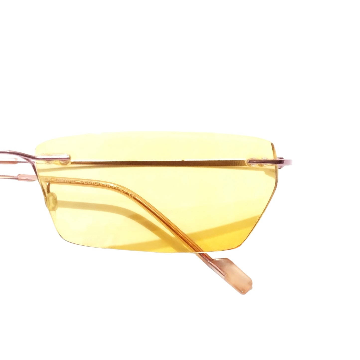 Zenith View - The Pinnacle of Rimless Fashion