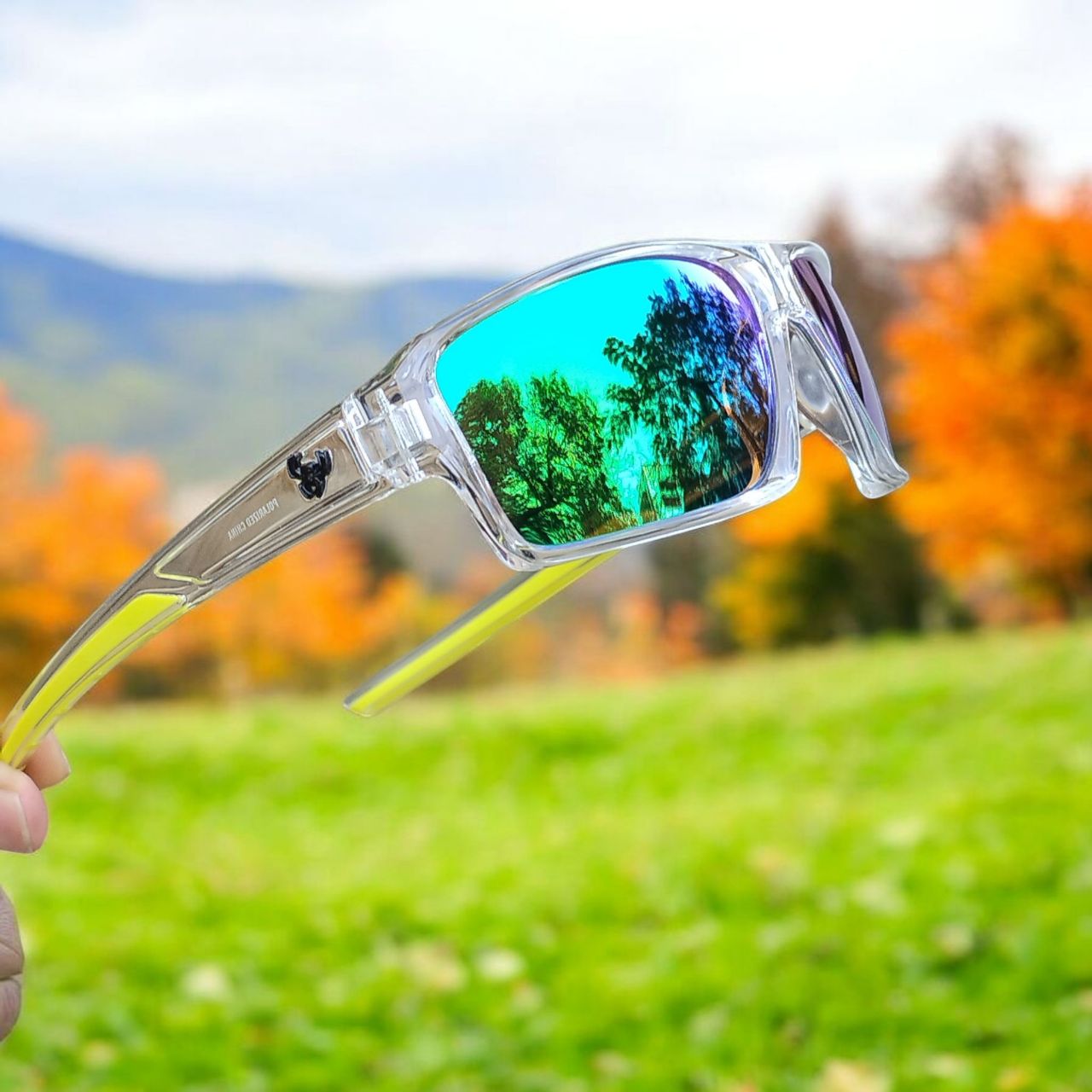 Clear Frame Green Mirror Polarized Sports Sunglasses