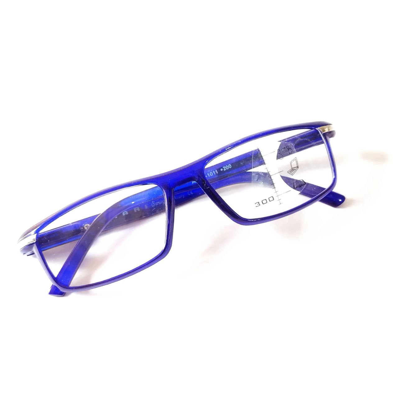 Clear and Convenient Vision with Blue Progressive Multifocal No-Line Bifocals