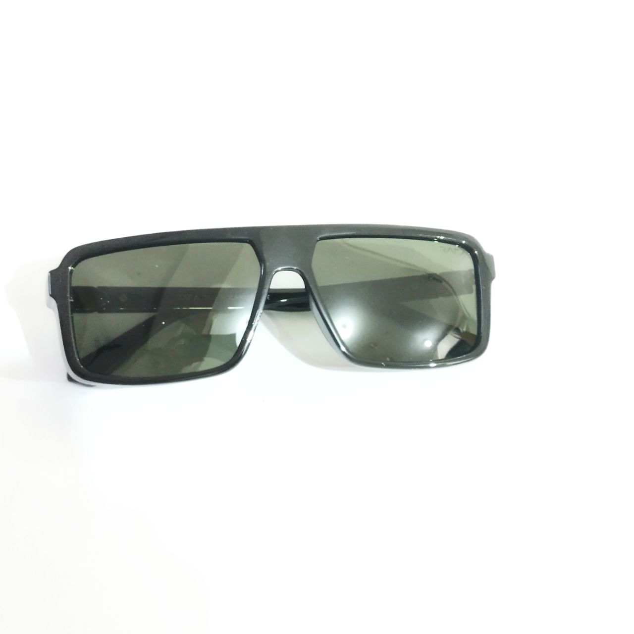 Black Frame Green Lens Polarized Sunglasses for Men and Women