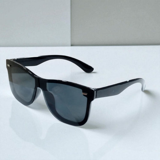 Casual Rectangle Sunglasses – Lightweight Full-Rim Frame with UV Protection