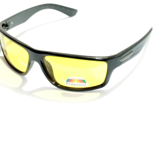 Night Vision Glasses with Polarized Lenses for Comfortable Car Driving at Night