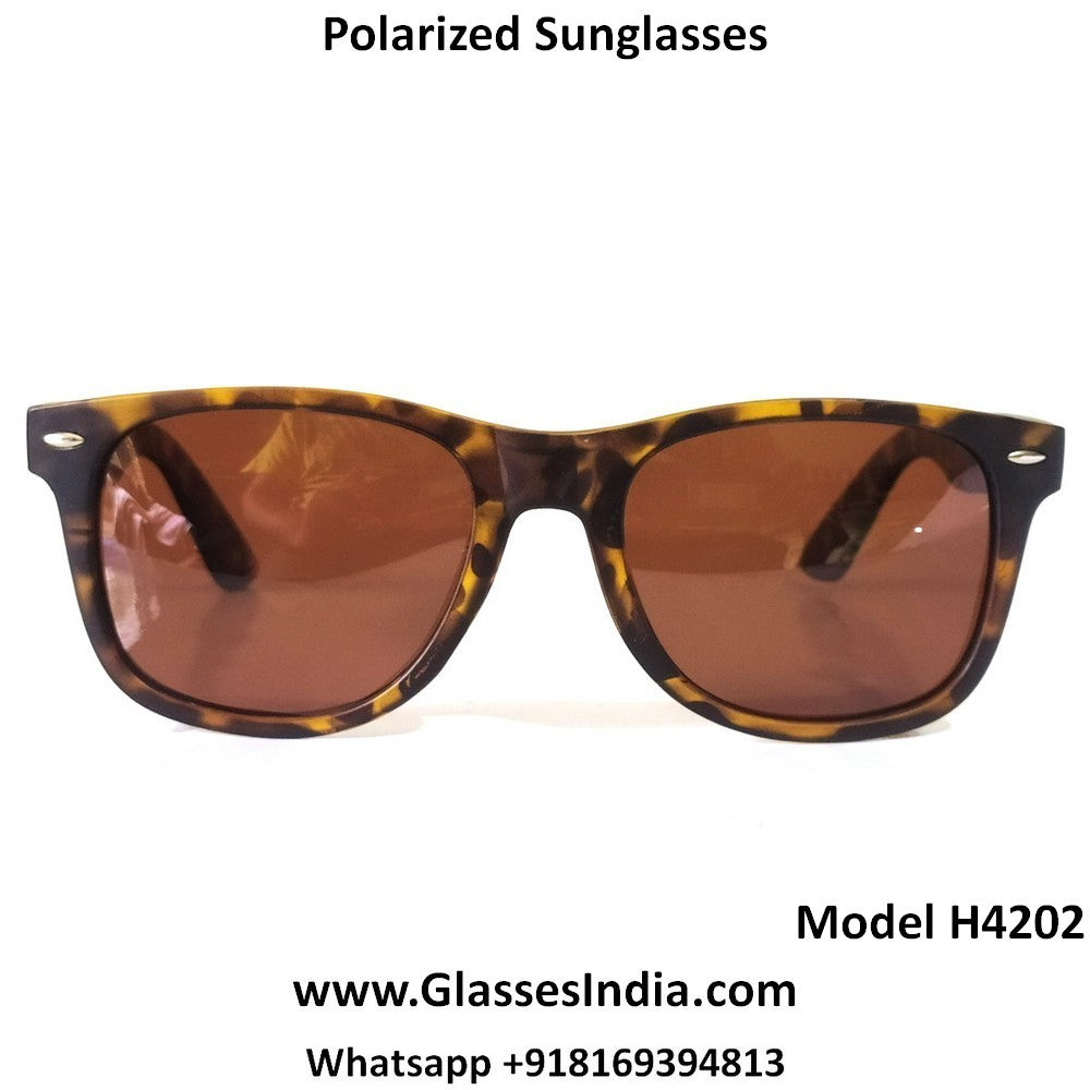Sapphire Polarized Driving Sunglasses for Men and Women 4202DA