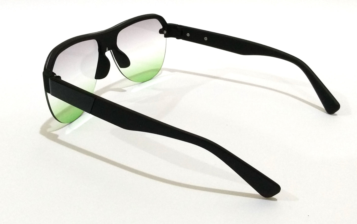 Green Gradient Aviators Sunglasses For Men AA170GR